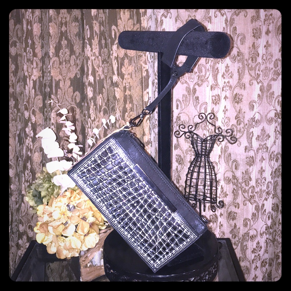 Ohh the possibilities Purse